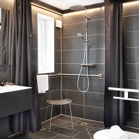 Hotel Ae By Wmm Rennertehausen